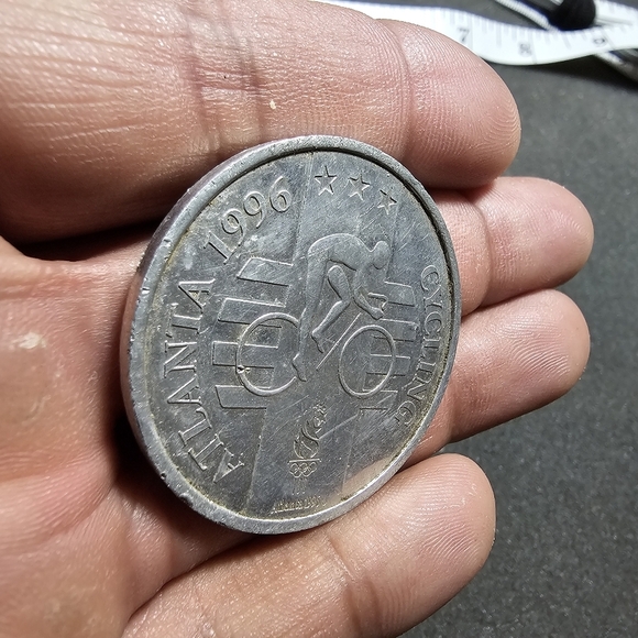 1996 Atlanta Olympic Games Silver Tone  Cycling Commemorative medal Coin Token s - Picture 5 of 11